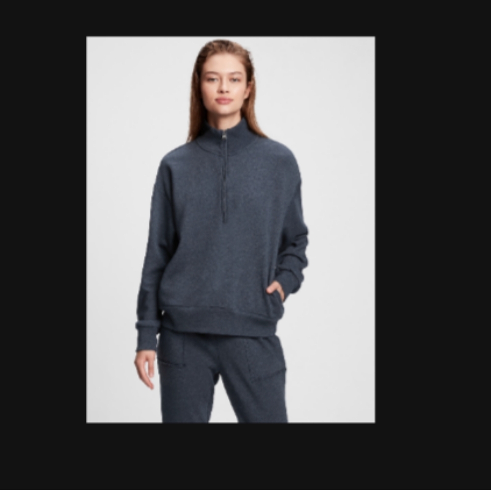 GAP HALF ZIP SWEATSHIRT🍁